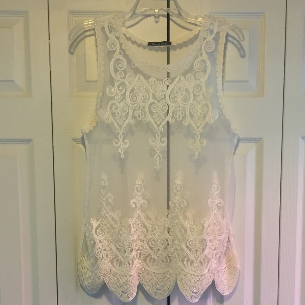 Cream Tank Sz Sm NWOT